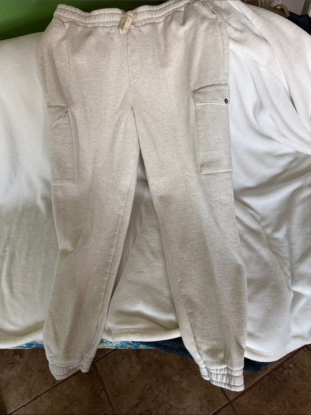 Roxy Light Cream Cargo Joggers